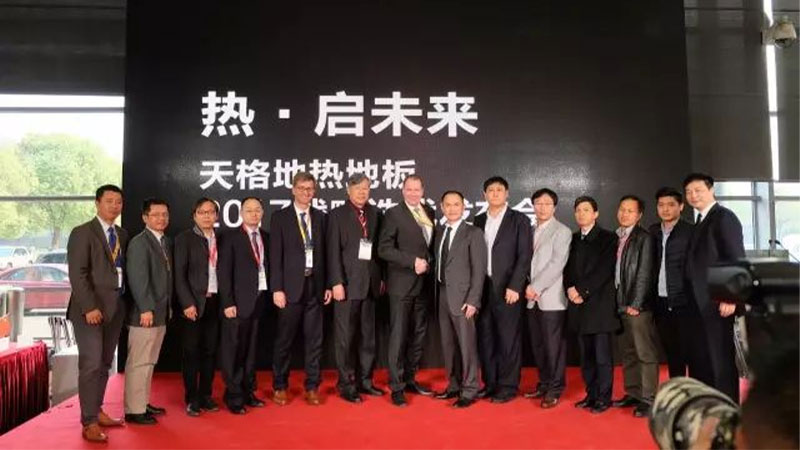 上海地材展熱點追蹤：首個、獨(dú)占、雙白金…他竟然占全了